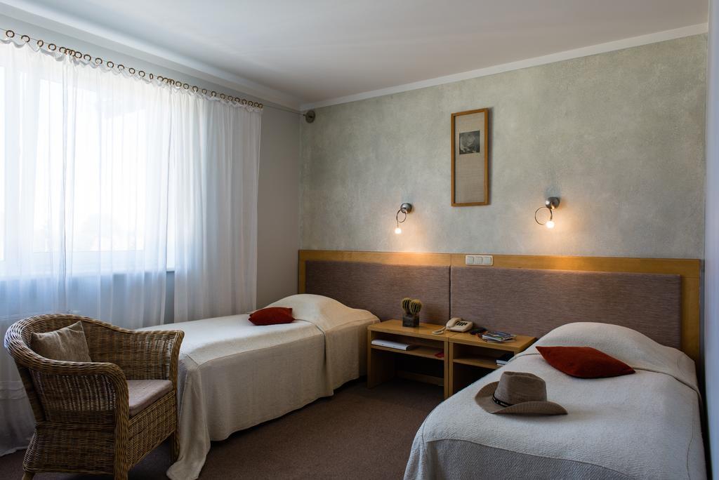 Hotel Sanvilla Sigulda Værelse billede