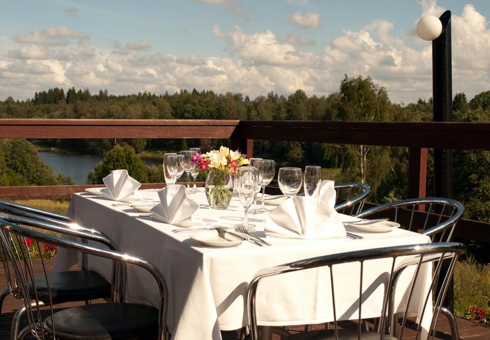 Hotel Sanvilla Sigulda Eksteriør billede
